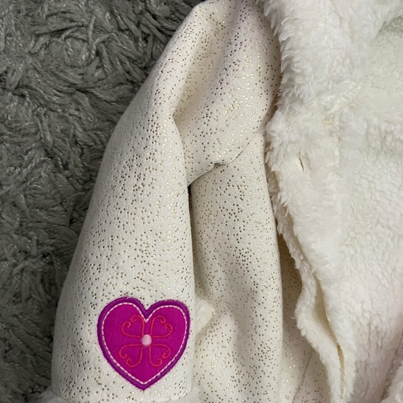 Minnie Mouse jacket - Picture 6 of 7